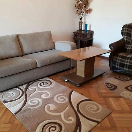 Appartamento Centr Kutaisi Esterno foto