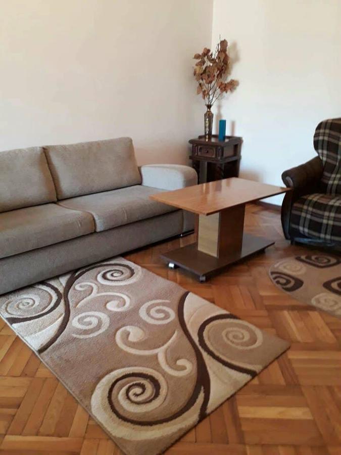 Appartamento Centr Kutaisi Esterno foto